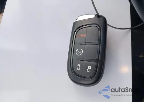 2020 Jeep Cherokee Trailhawk 4X4 z USA, uszkodzony, nr VIN 1C4PJMBN4LD642312